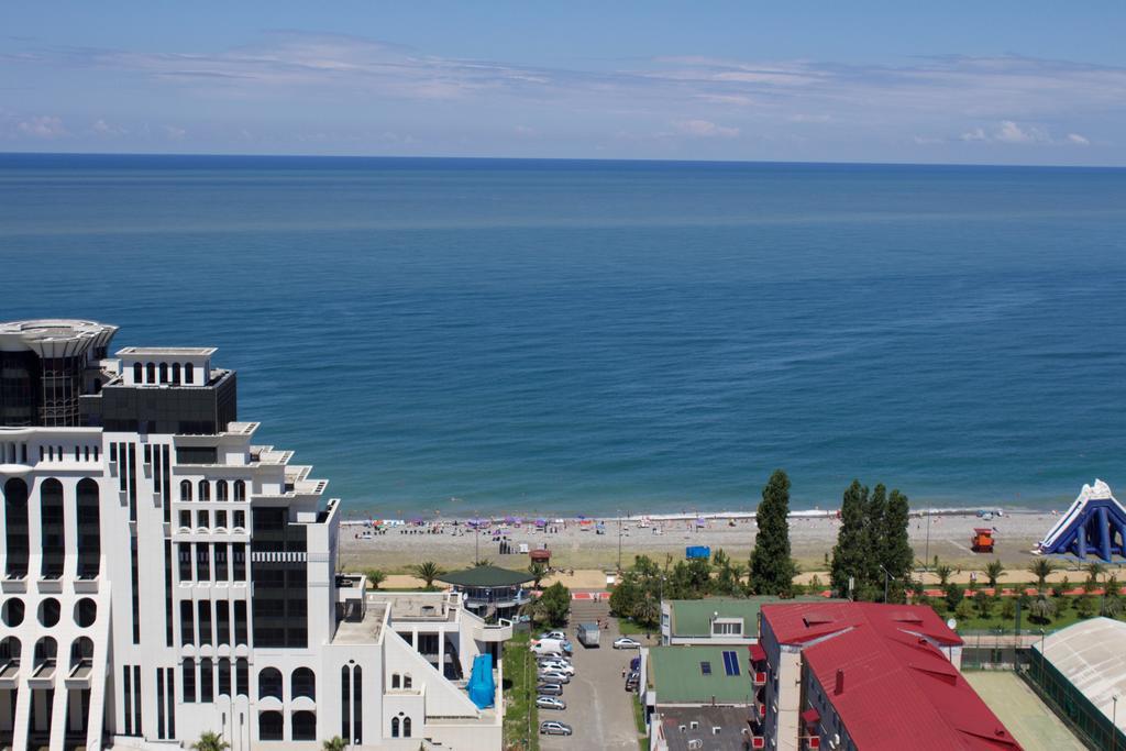 Apartments Inasaredze Batumi Bagian luar foto